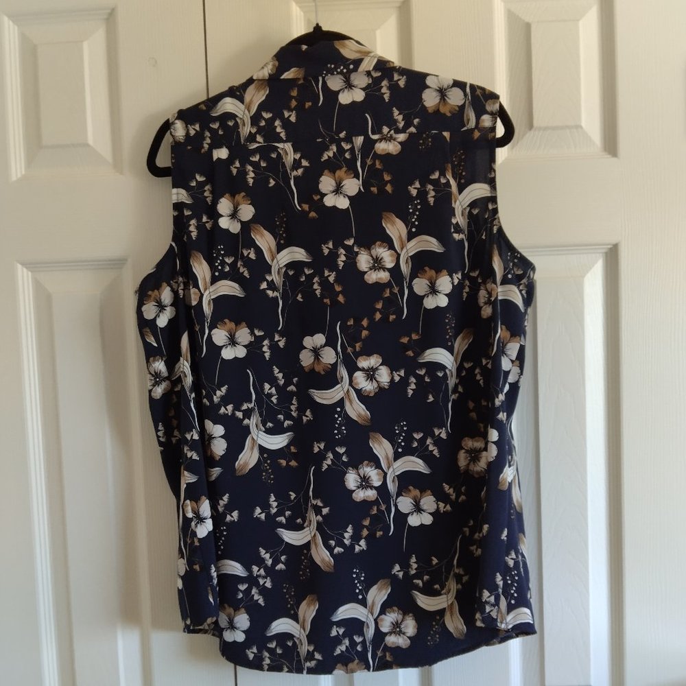 Tommy Hilfiger Navy Floral Sleeveless Top XL - Picture 3 of 4
